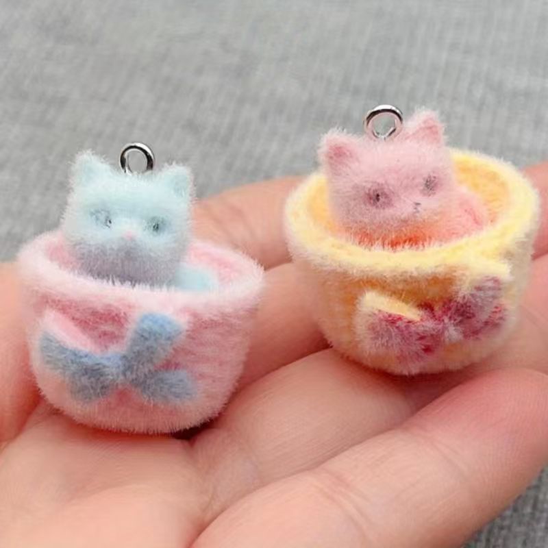 4pcs 3D plush resin cat pendan - Jewelry Making Resin recension och pris