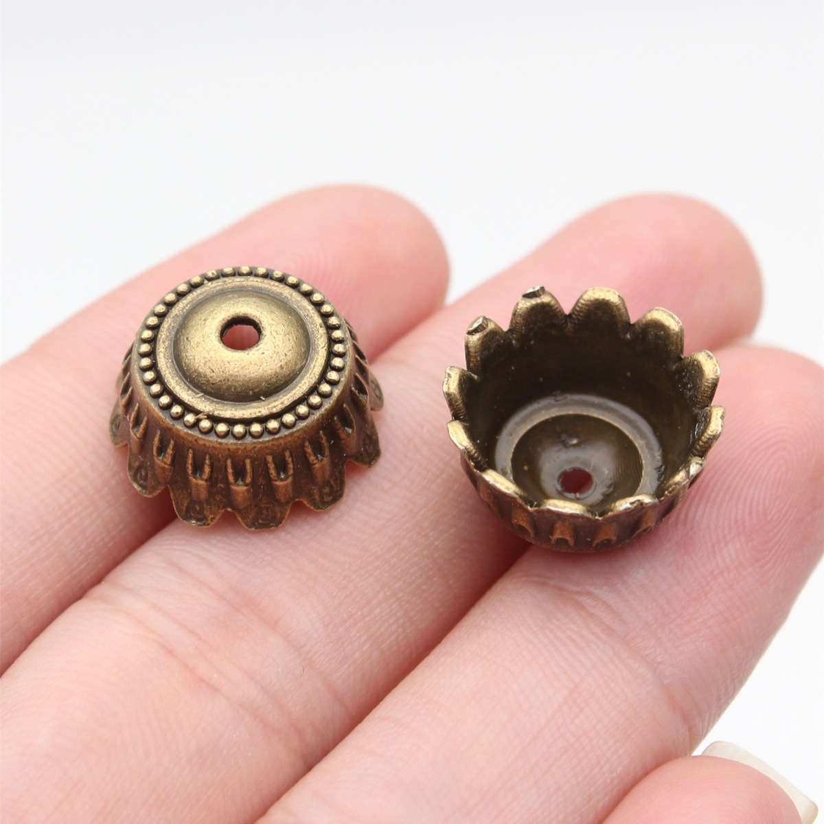 Metal Tassel Caps End Stopper  - Jewelry Making Wax recension och pris