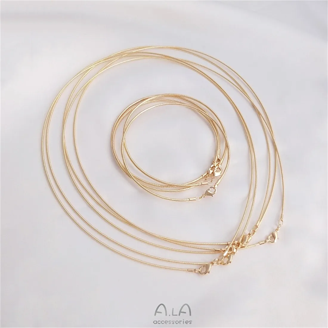 14K Gold-Color Memory Rebound  - Memory Wire Bracelet recension och pris